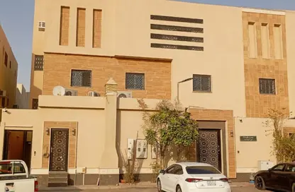 Apartment - 2 Bedrooms - 2 Bathrooms for rent in Al Munisiyah - Riyadh - Ar Riyadh