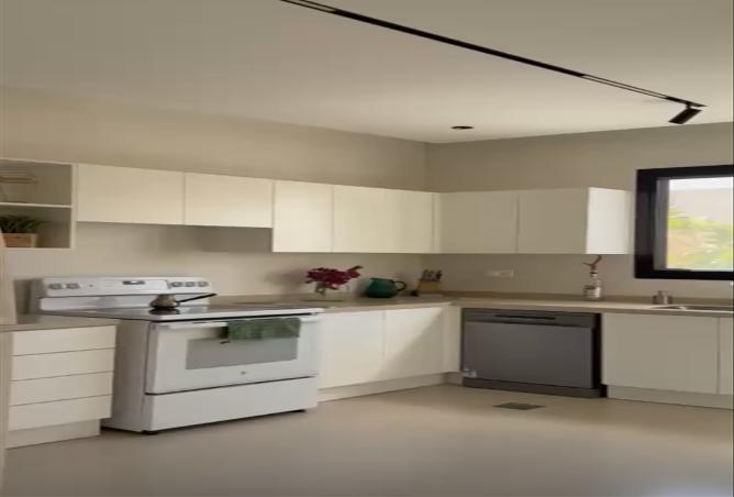 257633 - Property Main Image