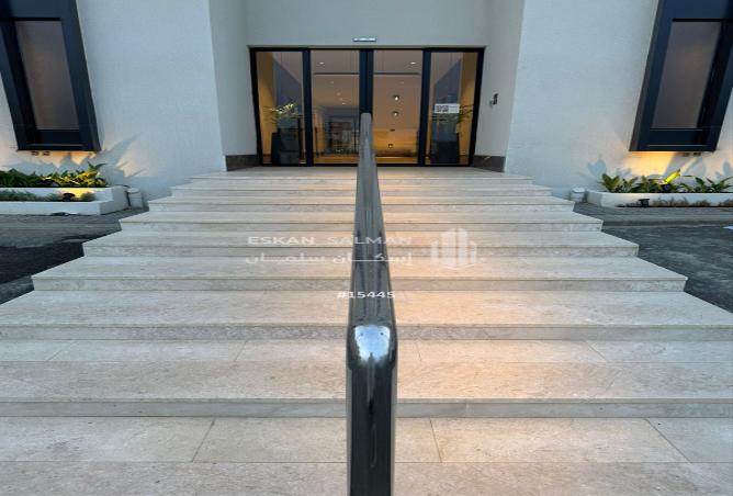 254700 - Property Image 3
