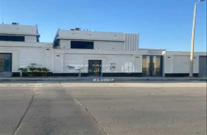 Villa - 7 Bedrooms - 6 Bathrooms for sale in Al Qusor - Ad Dammam - Eastern