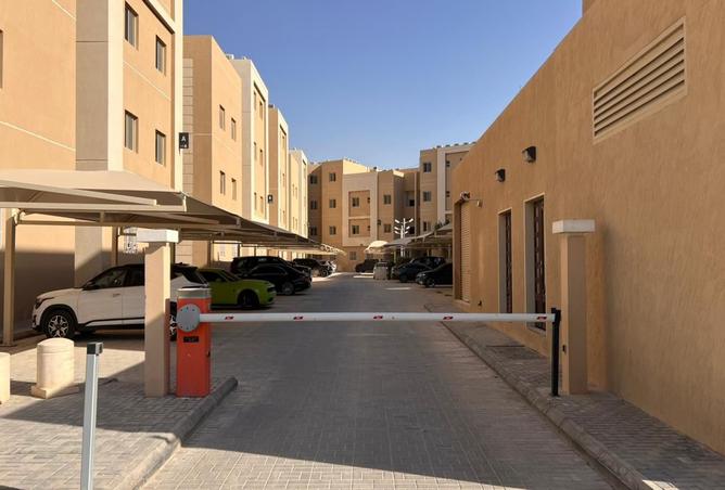 258883 - Property Image 2