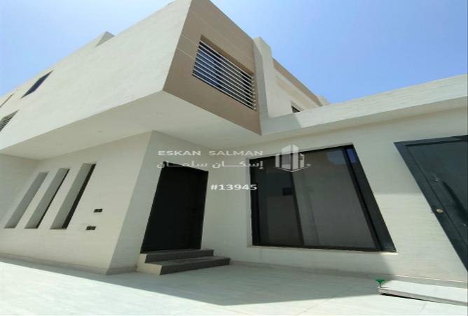 252402 - Property Image 3