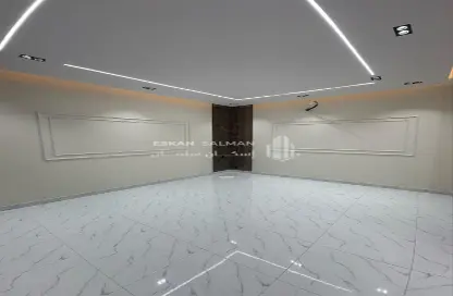 طابق كامل - 7 غرف نوم - 4 حمامات للبيع في الشرف - خميس مشيط - عسير