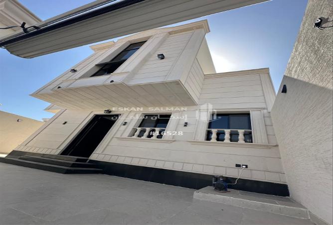 256908 - Property Image 2