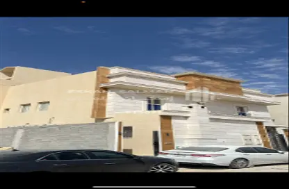 Apartment - 4 Bedrooms - 2 Bathrooms for sale in Al Janadriyah - Riyadh - Ar Riyadh