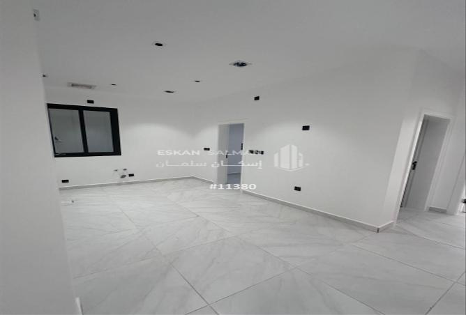 247321 - Property Image 3