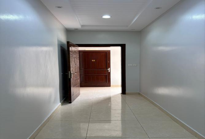 258372 - Property Image 3