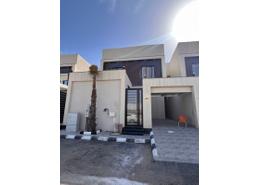 Villa - 4 bedrooms - 5 bathrooms for للبيع in Al Amwaj - Al Khubar - Eastern