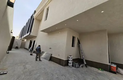 فيلا - 6 غرف نوم - 6 حمامات للبيع في المونسية - الرياض - الرياض