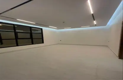طابق كامل - 4 غرف نوم للبيع في الجنادرية - الرياض - الرياض