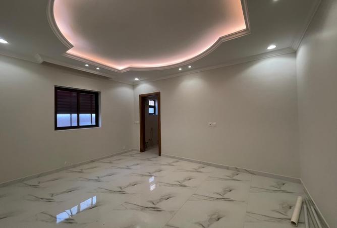 256550 - Property Image 2