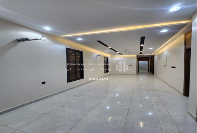 254631 - Property Image 3