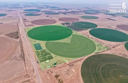 Farm - Studio for sale in السحل - Hail