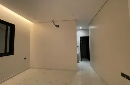 شقة - 2 غرف نوم - 2 حمامات للايجار في اليرموك - الرياض - الرياض