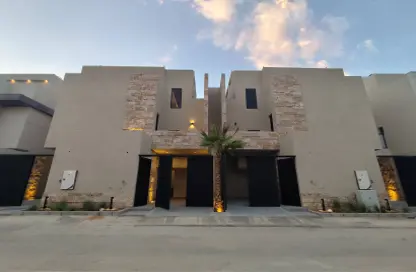 Full Floor - 4 Bedrooms - 6 Bathrooms for sale in Ar Rimal - Riyadh - Ar Riyadh