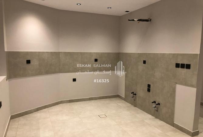 256522 - Property Image 3