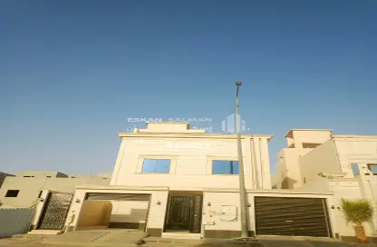 طابق كامل - 6 غرف نوم - 3 حمامات للبيع في العريجاء الغربي - الرياض - الرياض