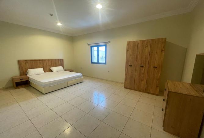 258242 - Property Main Image