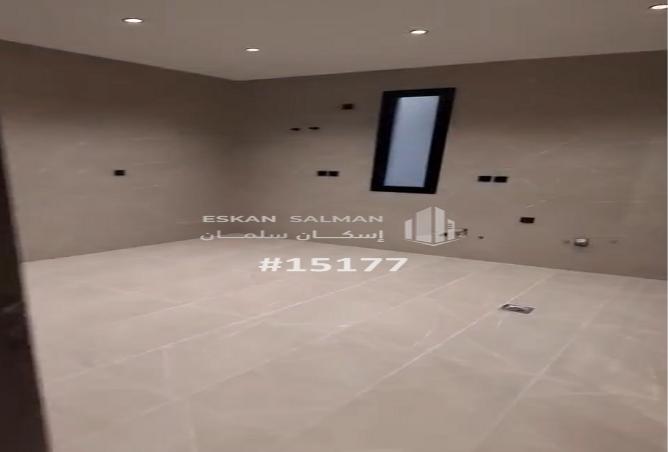 254304 - Property Image 2