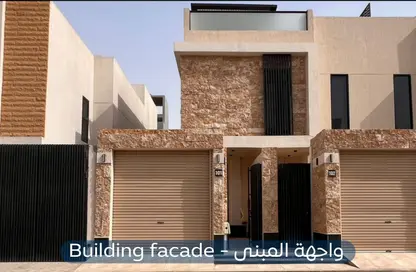 Villa - 4 Bedrooms - 3 Bathrooms for rent in Al Munisiyah - Riyadh - Ar Riyadh