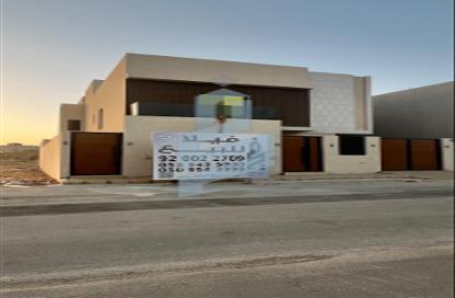 فيلا - 4 غرف نوم - 8 حمامات للبيع في المهدية - الرياض - الرياض
