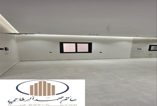 258443 - Property Image 3