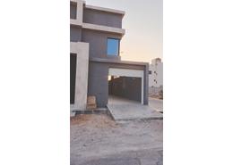 فيلا - 4 غرف نوم - 6 حمامات for للبيع in حي القادسية - شرق الرياض - الرياض