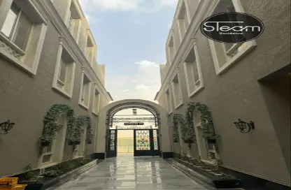 Apartment - 3 Bedrooms - 3 Bathrooms for rent in الملك سلمان - Riyadh - Ar Riyadh