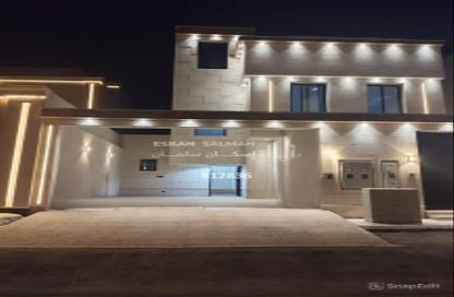 طابق كامل - 5 غرف نوم - 3 حمامات للبيع في القادسية - الرياض - الرياض