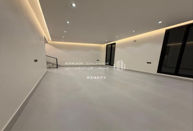 253603 - Property Image 2