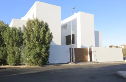 Villa - 5 Bedrooms - 4 Bathrooms for rent in Ar Rawdah - Jeddah - Makkah Al Mukarramah