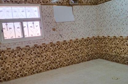 Apartment - 4 Bedrooms - 2 Bathrooms for rent in Dhahrat Laban - Riyadh - Ar Riyadh