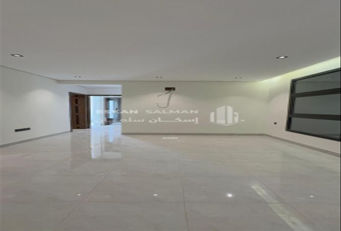 254752 - Property Image 3