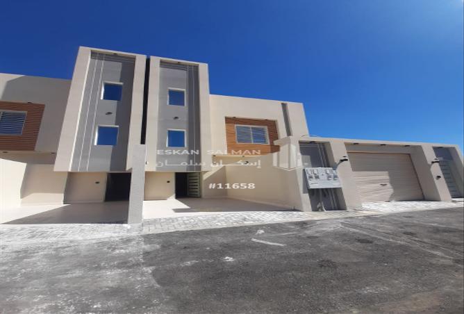247879 - Property Image 2