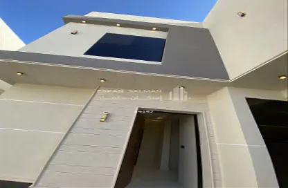Villa - 7+ Bedrooms - 6 Bathrooms for sale in Khub Ath Thanyan - Bariduh - Al Qassim
