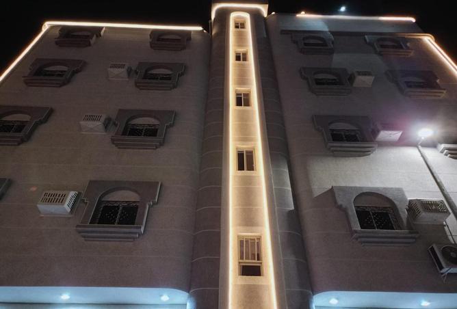 Apartment - 5 Bedrooms - 3 Bathrooms for sale in Nakhb - At Taif - Makkah Al Mukarramah