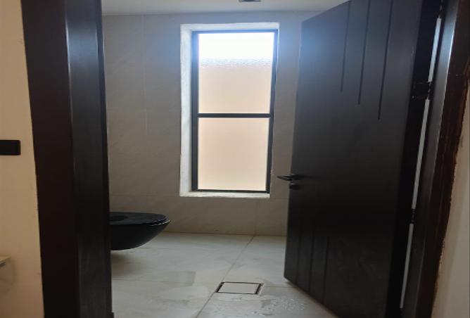 258503 - Property Image 3