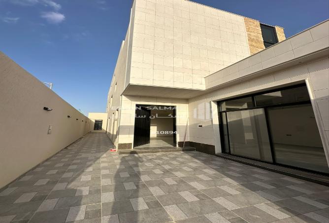 246485 - Property Image 2