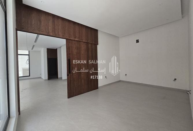 257304 - Property Image 3