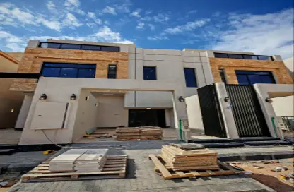 Full Floor - 5 Bedrooms - 4 Bathrooms for sale in An Nahdah - Riyadh - Ar Riyadh