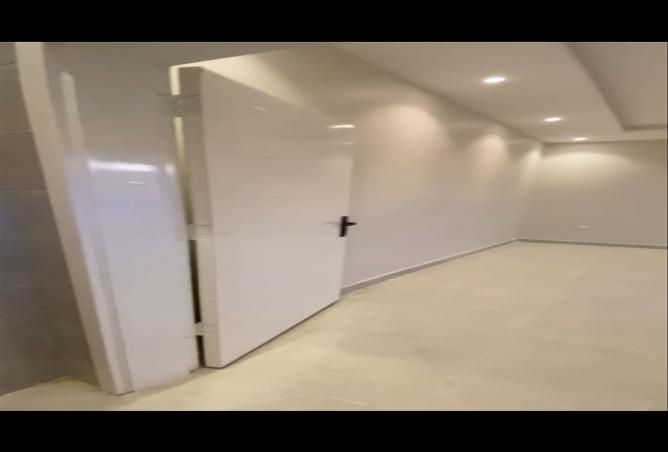 258181 - Property Image 3