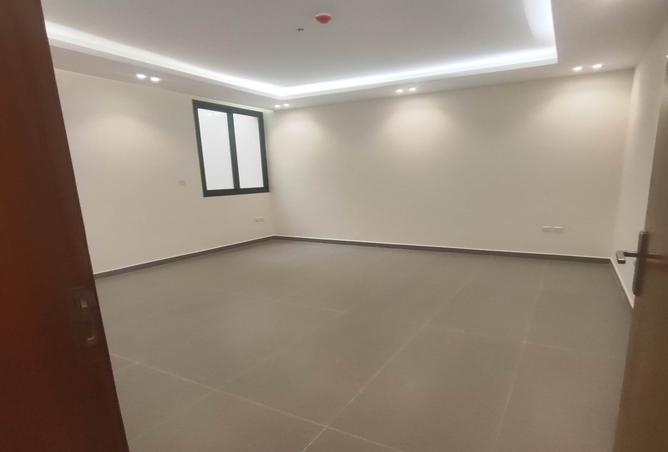 258182 - Property Image 2