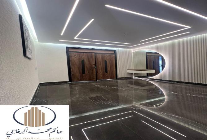 258412 - Property Image 2