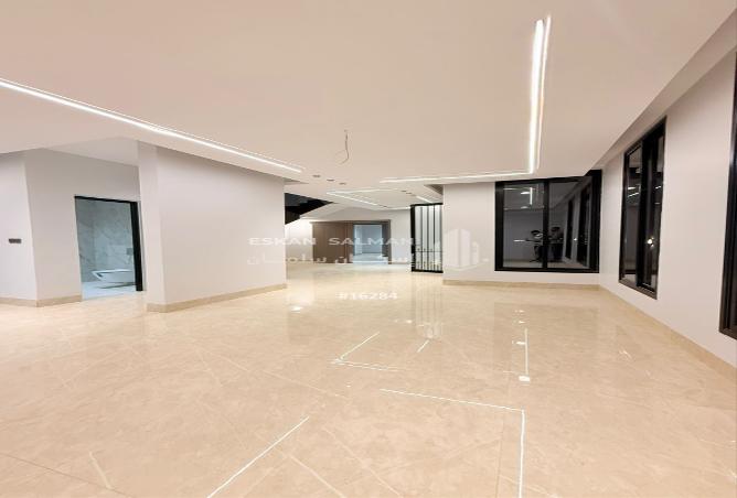 256162 - Property Image 2