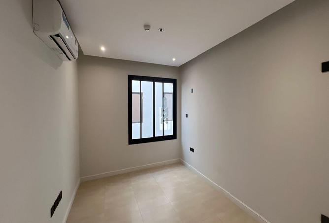 257343 - Property Image 3