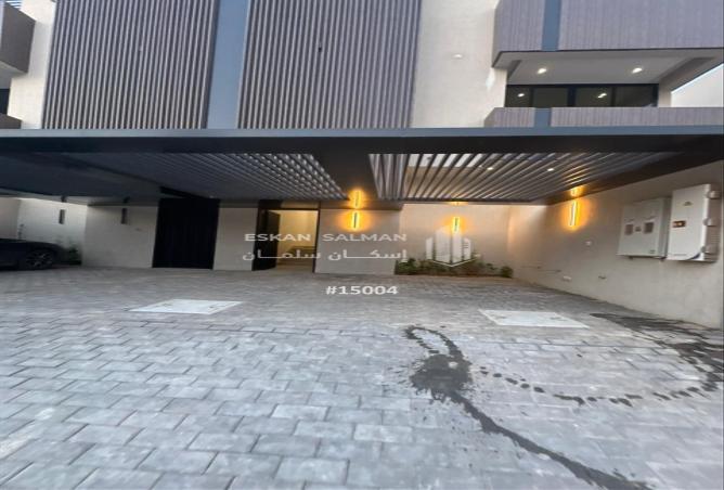 254075 - Property Image 3