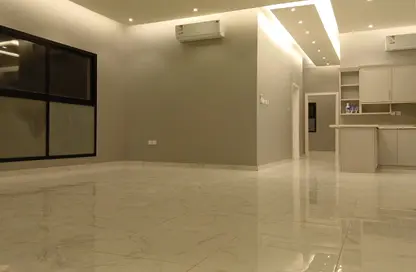 Apartment - 3 Bedrooms - 3 Bathrooms for rent in King Fahd - Riyadh - Ar Riyadh