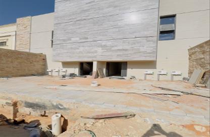 طابق كامل - 4 غرف نوم - 3 حمامات للبيع في قرطبة - الرياض - الرياض