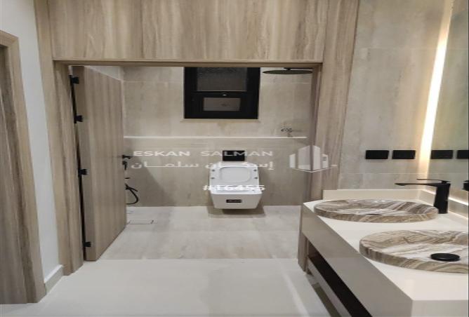 256870 - Property Image 3