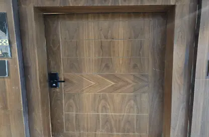 Apartment - 3 Bedrooms - 3 Bathrooms for sale in Al Munisiyah - Riyadh - Ar Riyadh